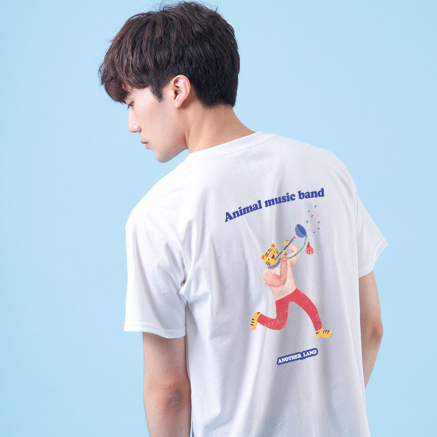 호랑이 김이숲 반팔 라운드 티셔츠 여름 아트 디자인